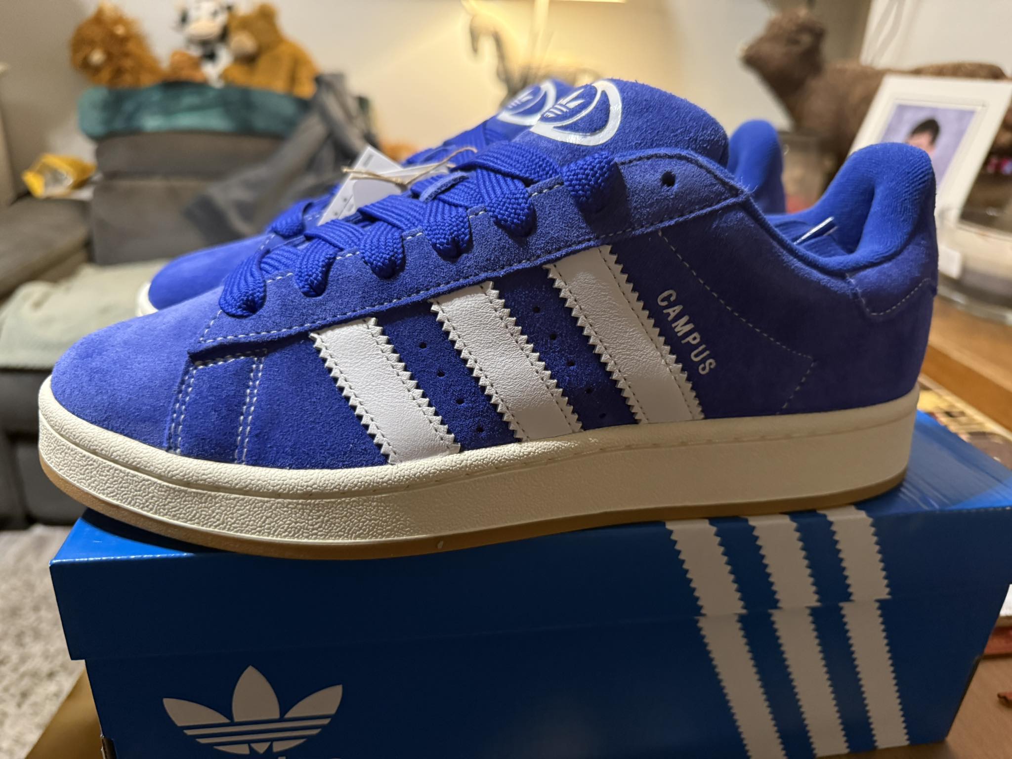 Adidas Campus 00's  size 8 or 10 Blue